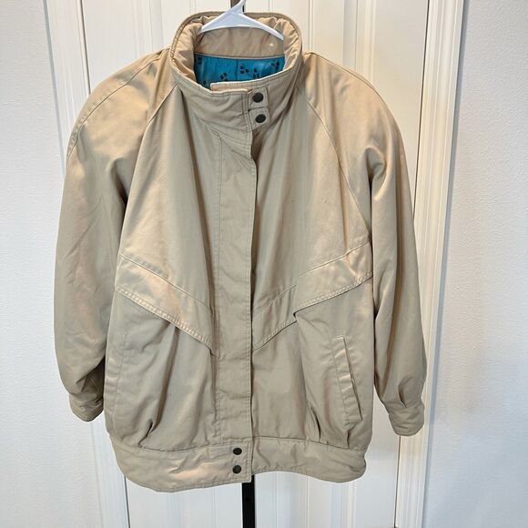 London Fog Jacket Snap Up Size 12 PET Tan Padded Pockets Lined Winter - Picture 3 of 16